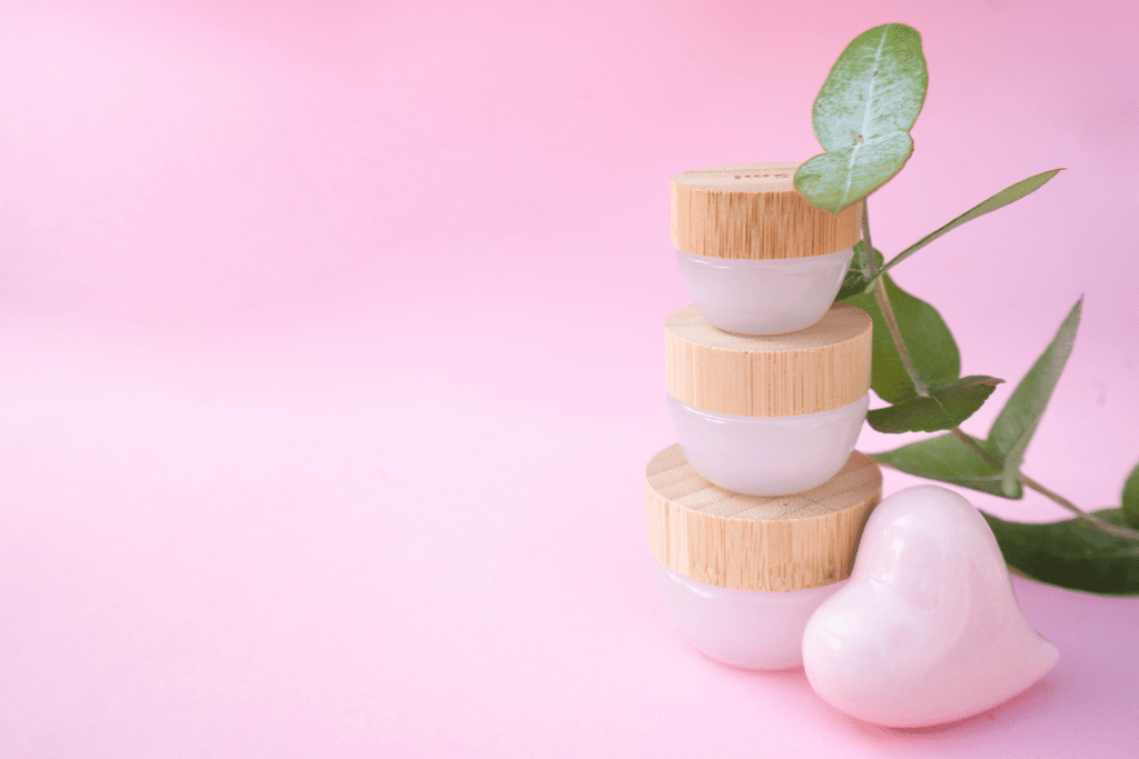 Natürliche Inhaltsstoffe: Was wirklich in Naturkosmetik steckt - CosFair GmbH