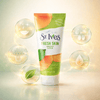 ST. Ives Fresh Skin Apricot Scrub 150 g - CosFair GmbH
